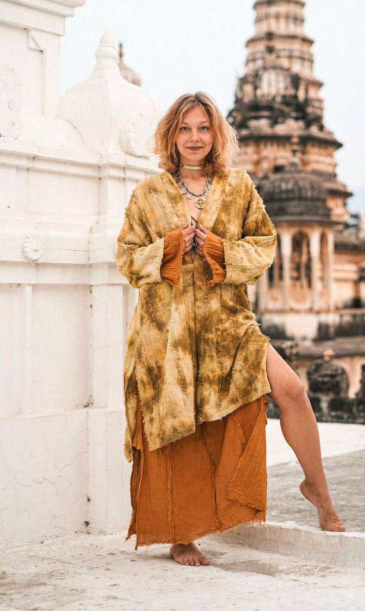 The Wizard Cloak 10, full-length at a temple
